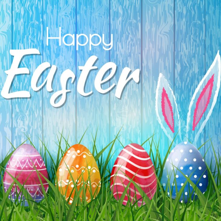Пасхальное поздравление с расписными яйцами на траве