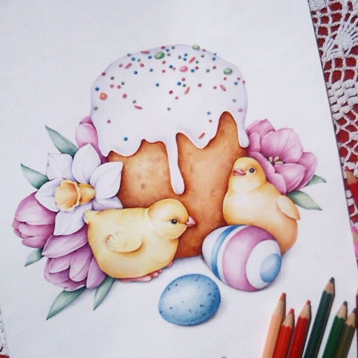 ручная роспись пасхального кулича с цветами и пасхальными яйцами
